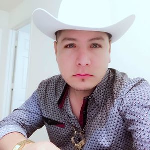 Meet your Posher, Alberto